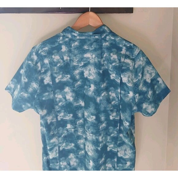 LL Bean Tropicwear Shirt - Picture 7 of 10